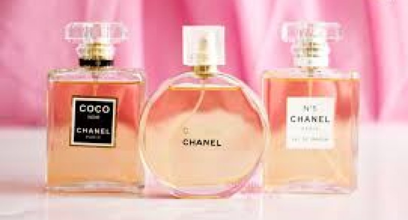 Những sai lầm phổ biến ít người để ý trong cách dùng nước hoa